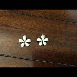 Enamel flower earrings